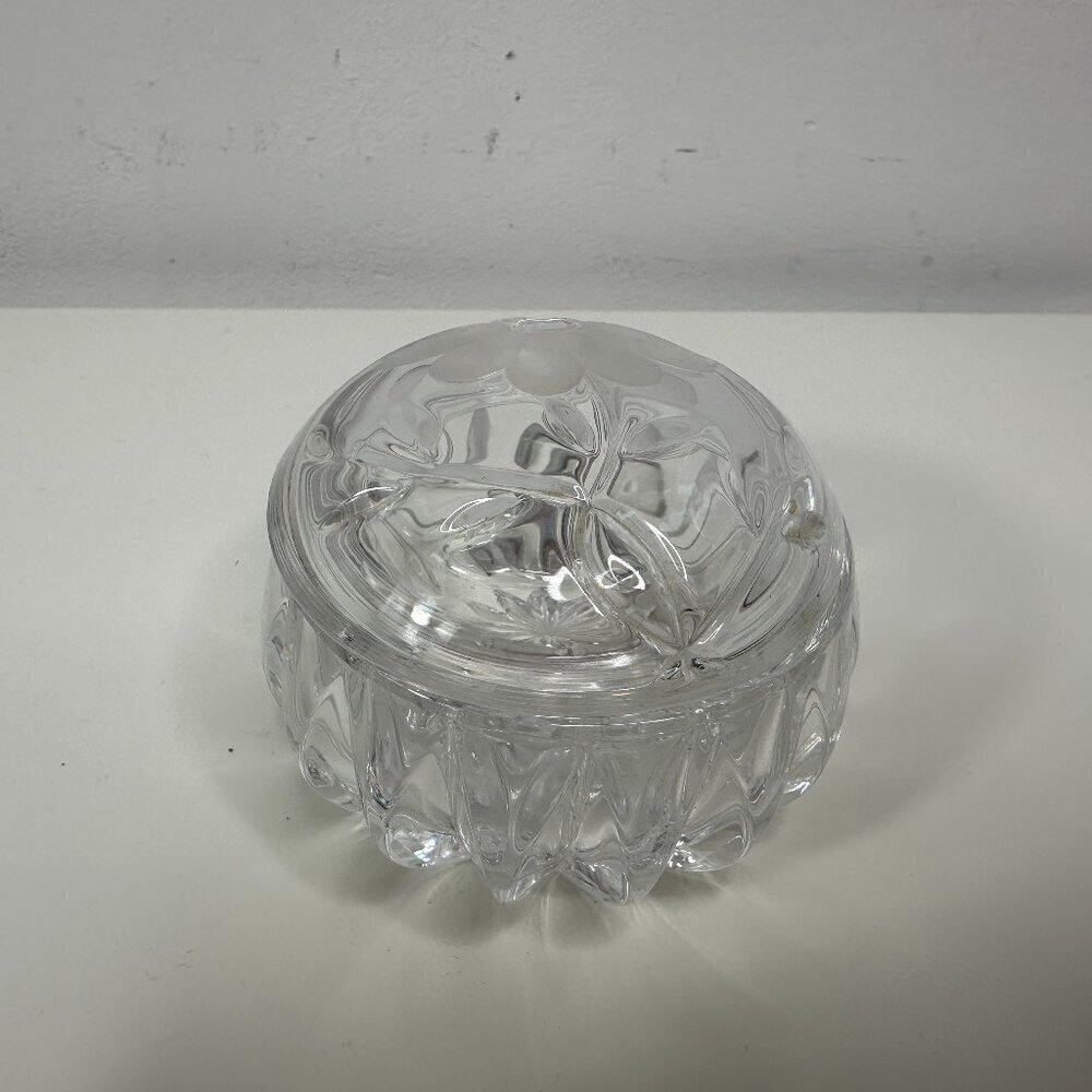 PRINCESS House Lead Crystal TrinketT Box W/ Lid Romance Collection